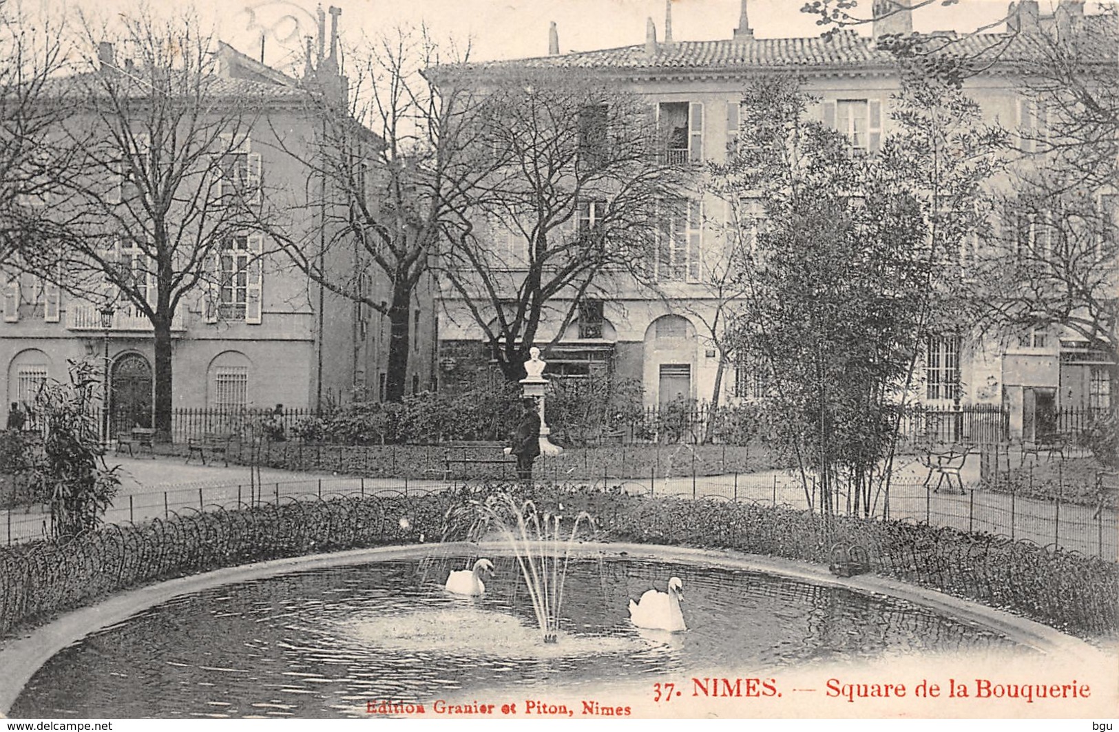 Nîmes (30) - Square De La Bouquerie - Nîmes