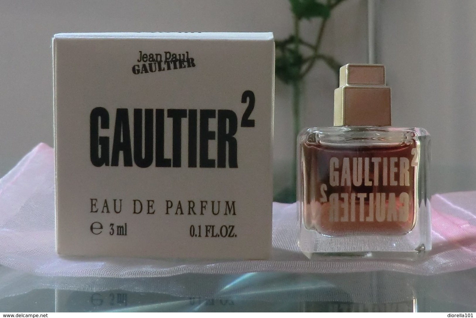 GAULTIER 2 - EDP 3 ML De JEAN PAUL GAULTIER - Miniatures Womens' Fragrances (in Box)