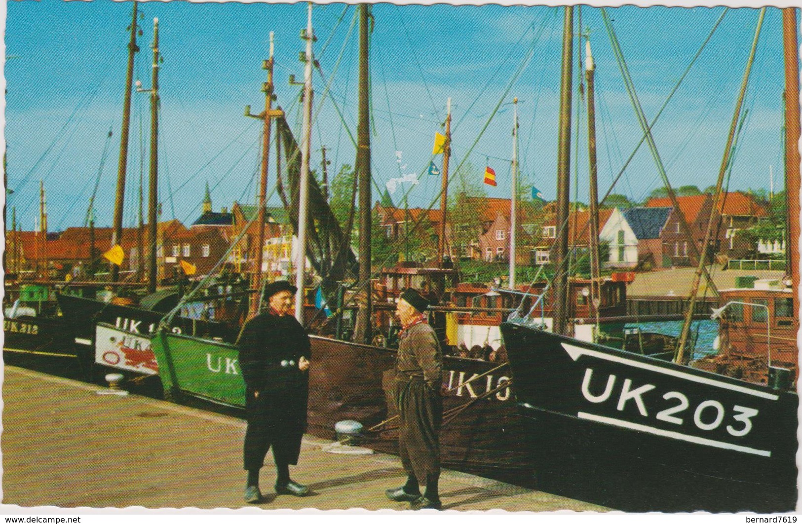 Pays-bas   Urk Havengezicht - Urk