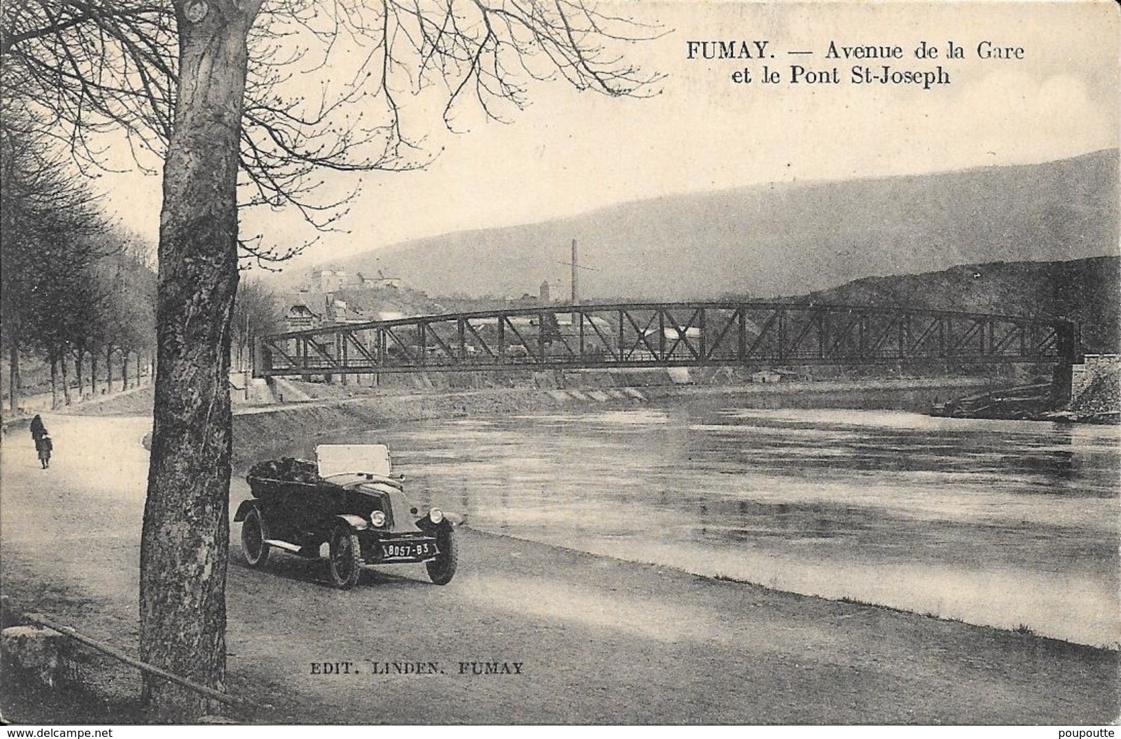 FUMAY. Avenue De La Gare Et Le Pont St Joseph. - Fumay