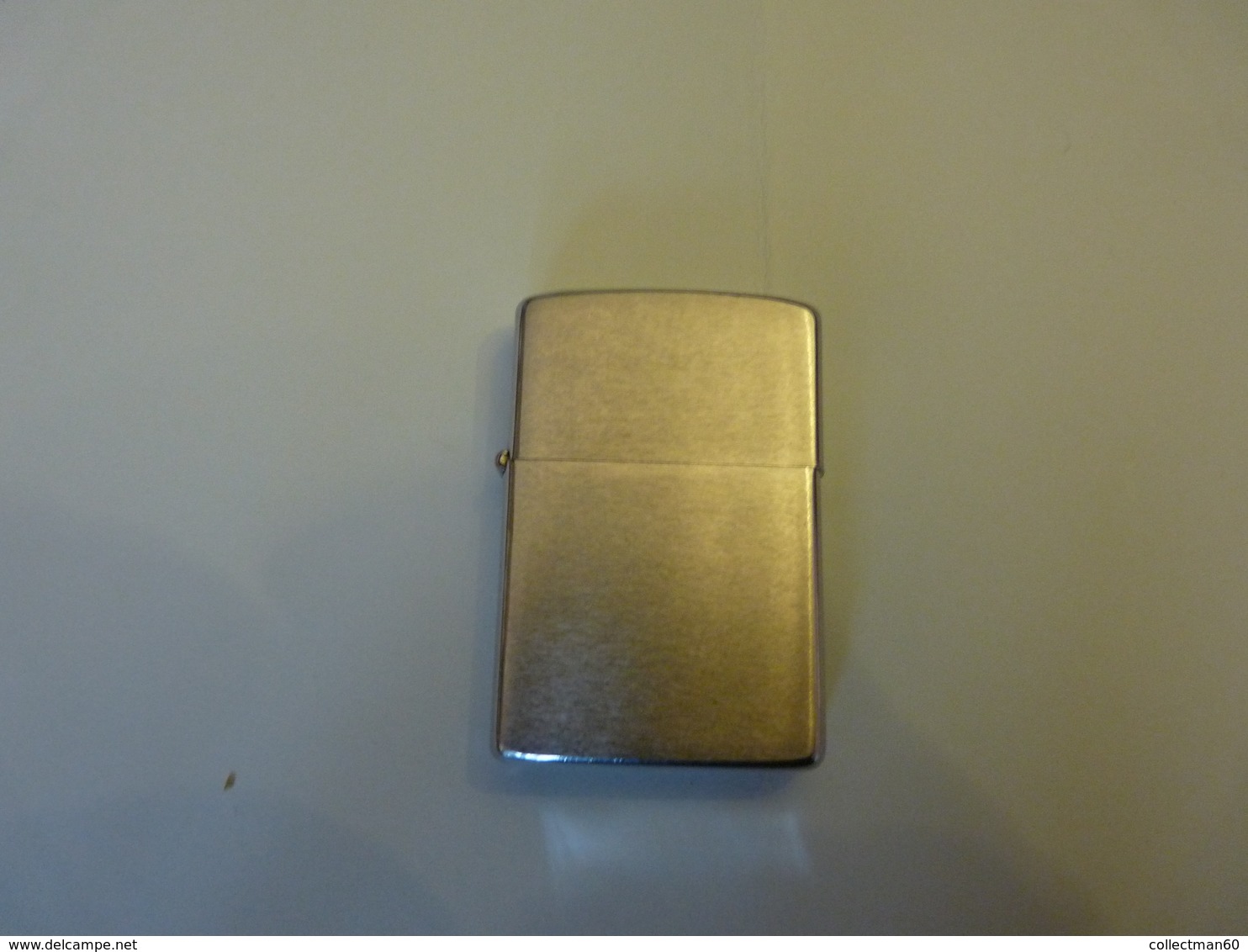 1  Briquet  Zippo        \\\\ ZIPPO \\\    Modéle 1983 - Zippo