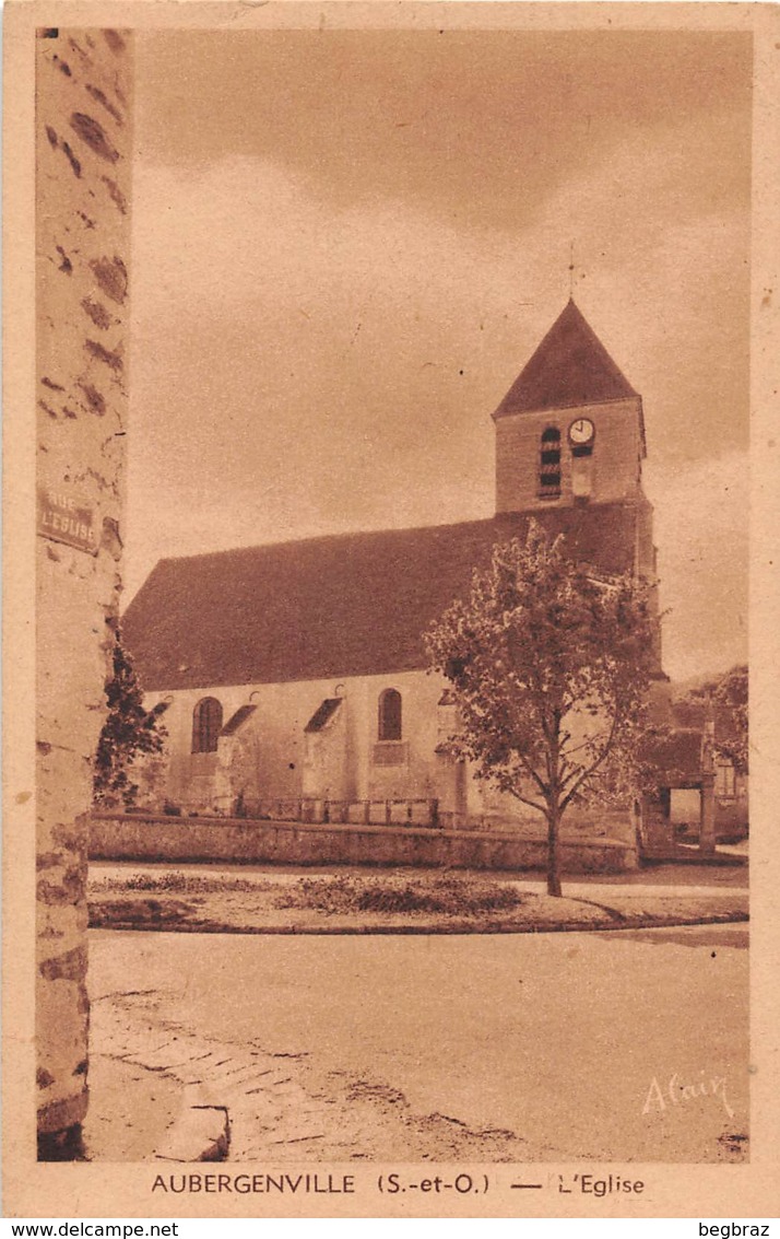 AUBERGENVILLE     EGLISE - Aubergenville