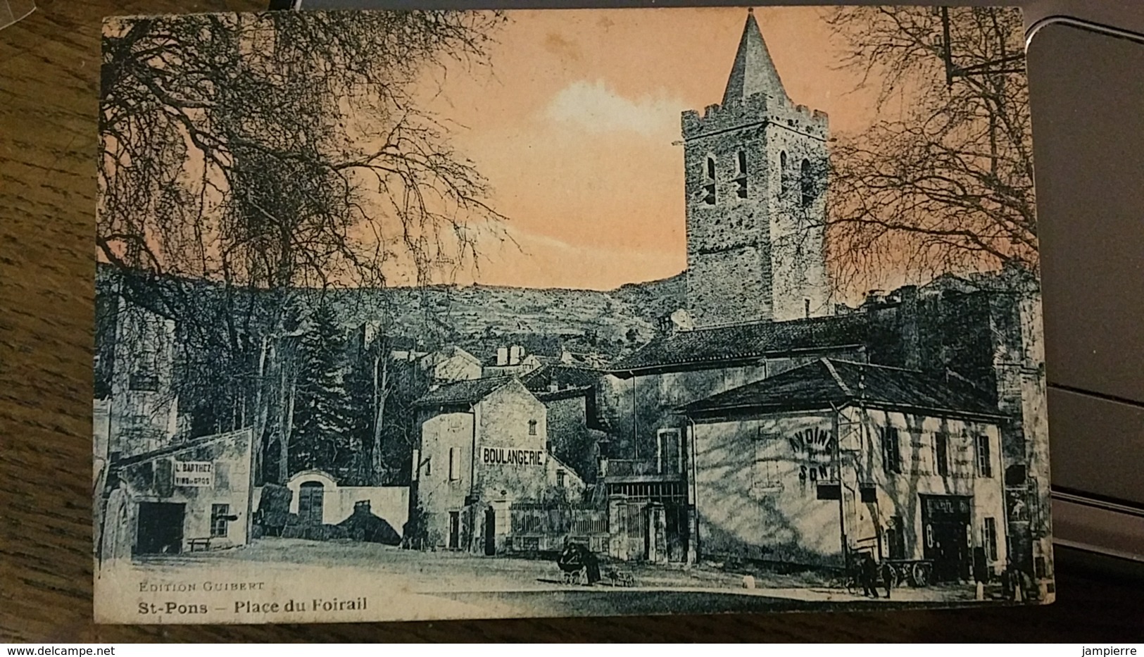 Saint-Pons - Place Du Foirail - Saint-Pons-de-Thomières