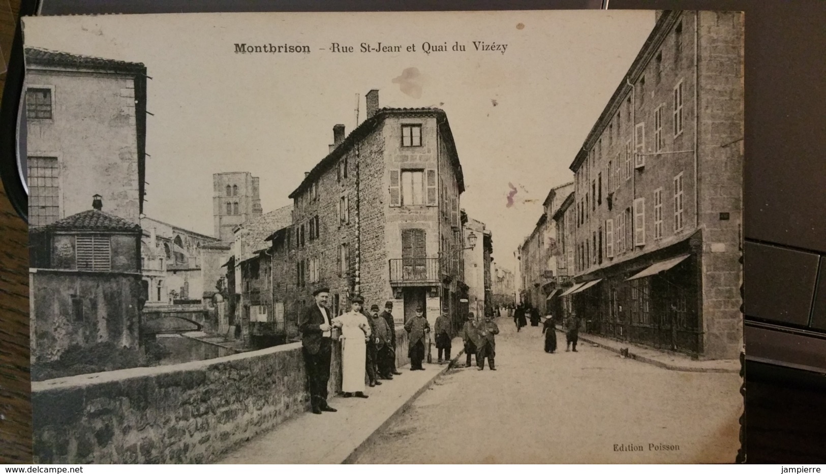 Montbrison - Rue St-Jean Et Quai Du Vizézy - Montbrison