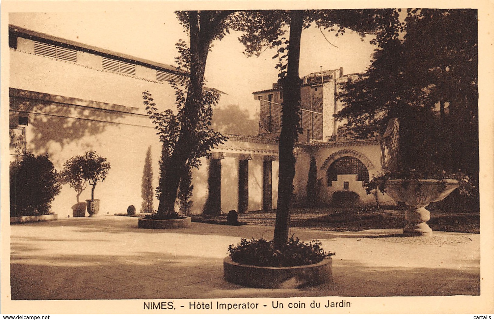 30-NIMES-N°286-H/0089 - Nîmes