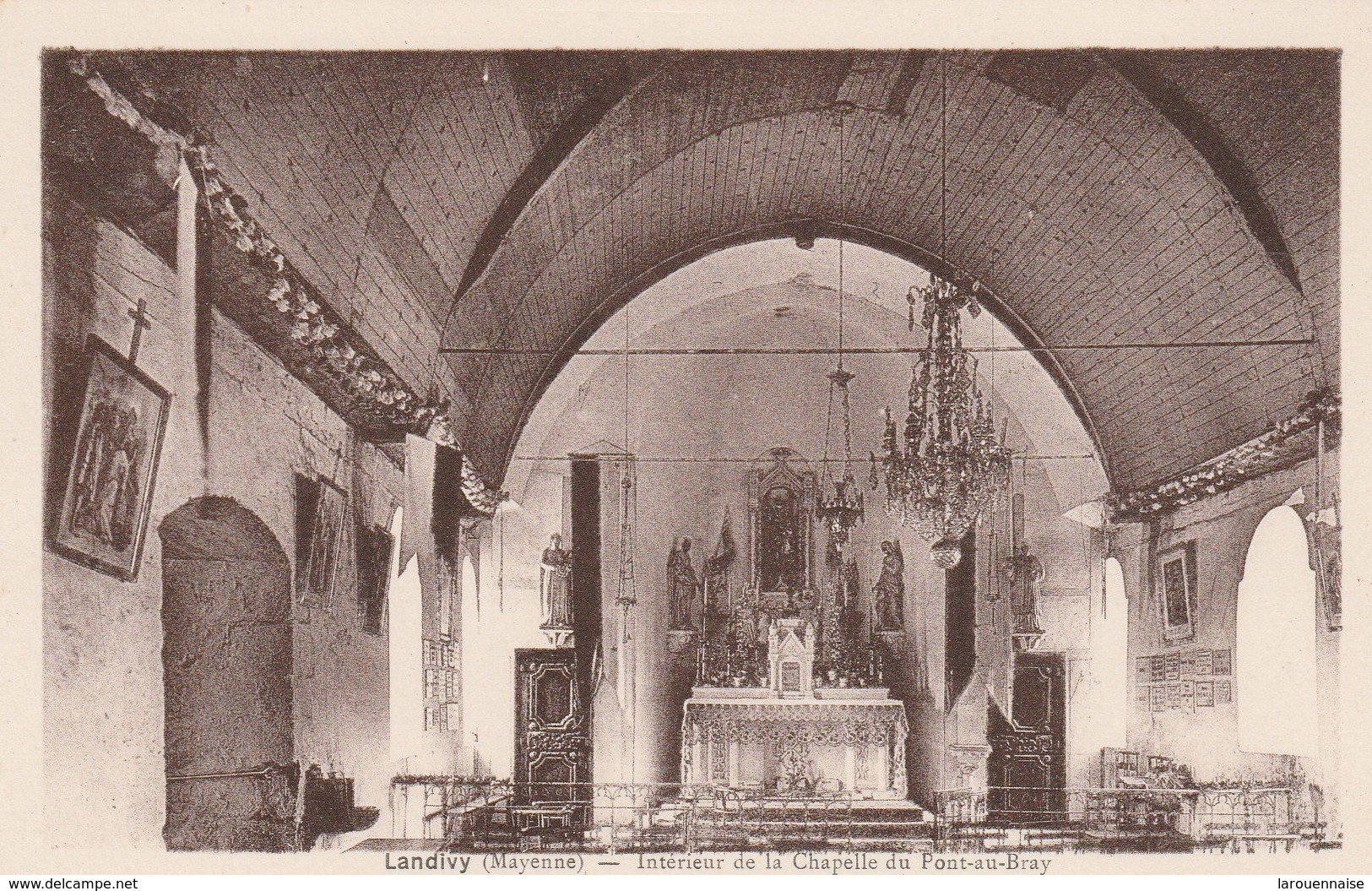 53 - LANDIVY - Intérieur De La Chapelle Du Pont Au Bray - Landivy