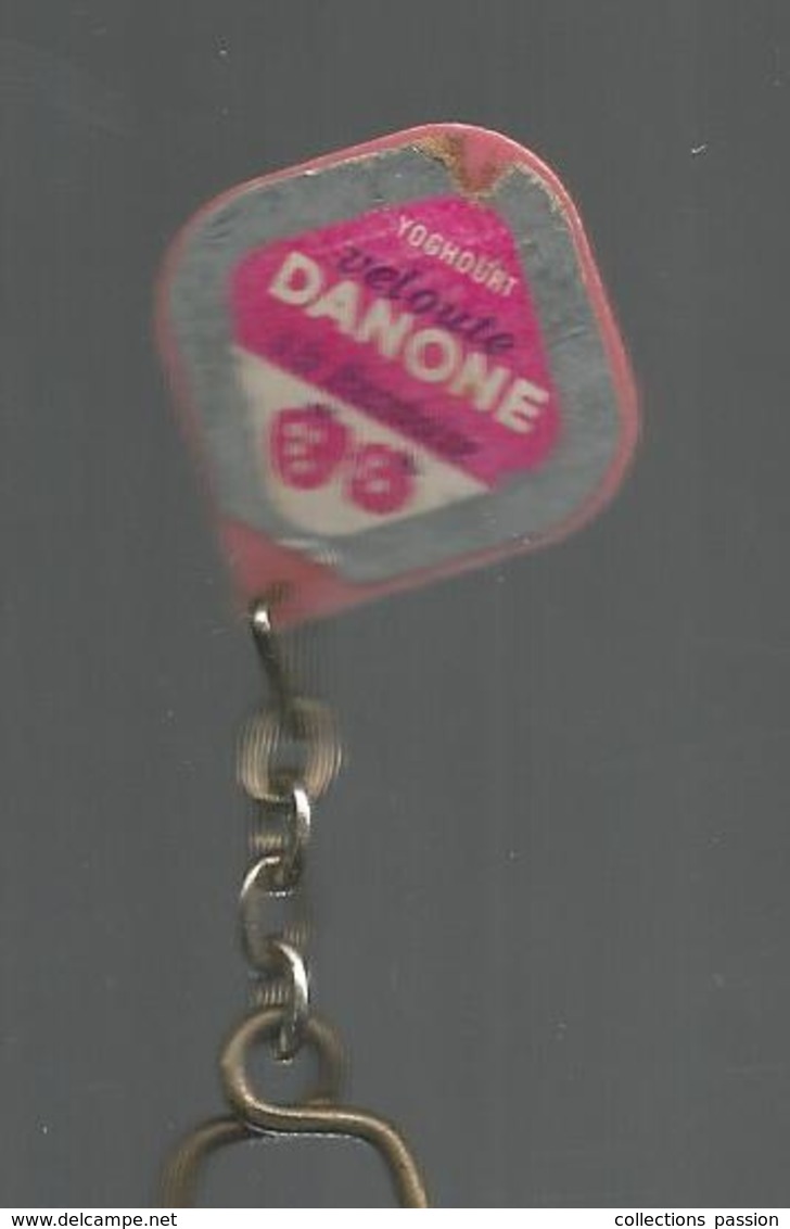 Porte Clefs, Clés , Yoghourt Velouté DANONE à La Framboise , 2 Scans  , Frais Fr 1.95 E - Porte-clefs