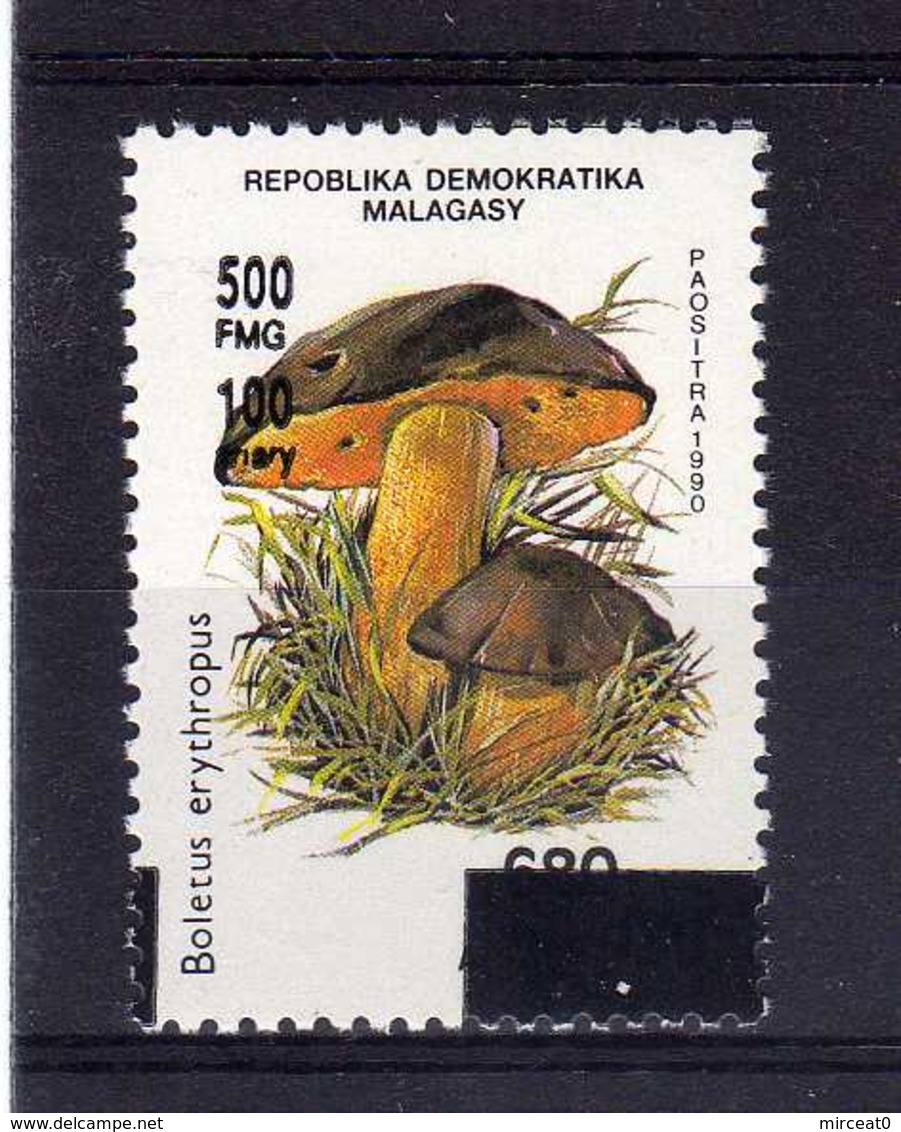 MADAGASCAR 1998  MNH -  CHAMPIGNONS / MUSHROOMS OVERPRINT -   SURCHARGE N°2 - Funghi