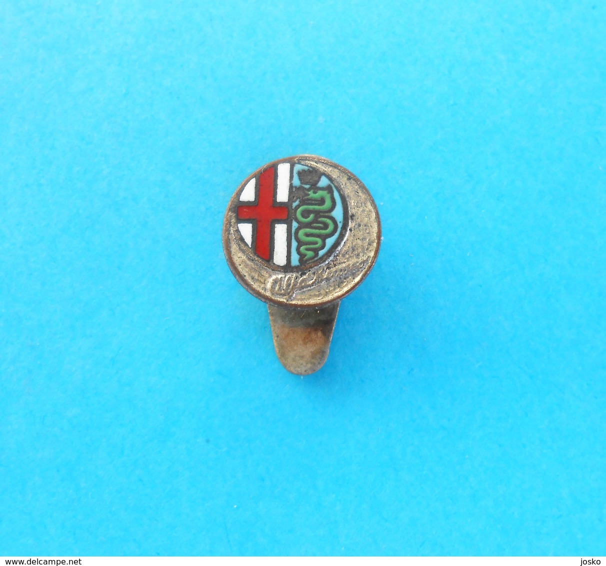 ALFA ROMEO - Italy Vintage Enamel Buttonhole Pin Badge Automobil Car Automobile Anstecknadel Distintivo Abzeichen Spilla - Alfa Romeo