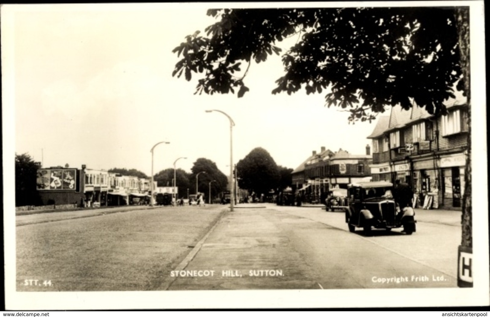 Cp Sutton Surrey Greater London England, View Of The Stonecot Hill - Autres & Non Classés