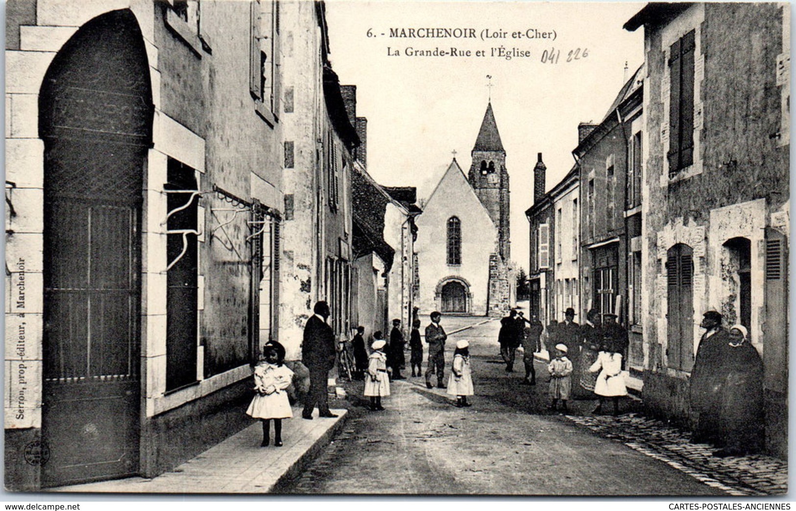 41 MARCHENOIR - La Grande Rue Et L'église. - Marchenoir