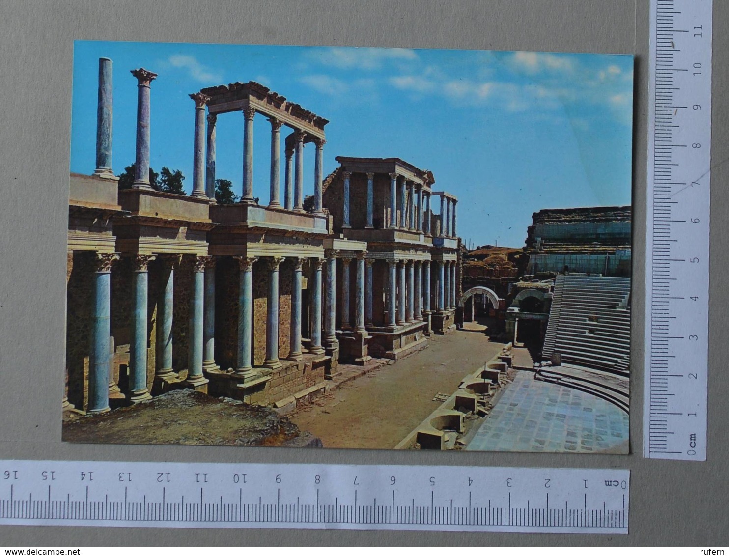 SPAIN - TEATRO ROMANO -  MERIDA -   2 SCANS  - (Nº25929) - Mérida