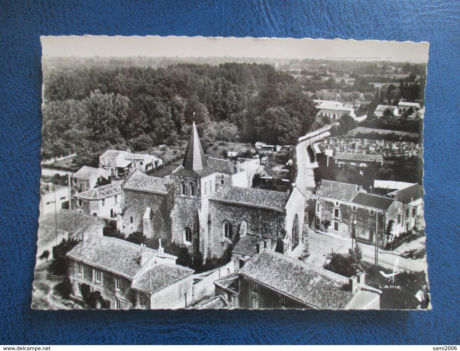 CPA 85 SAINT SULPICE EN PAREDS LE CENTRE VUE AERIENNE - Otros & Sin Clasificación