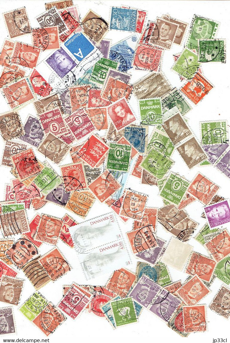 Small collection of 102 stamps (o) from Denmark (from 1870 to 1965) (6 scans) + 120 doubles or unclassified