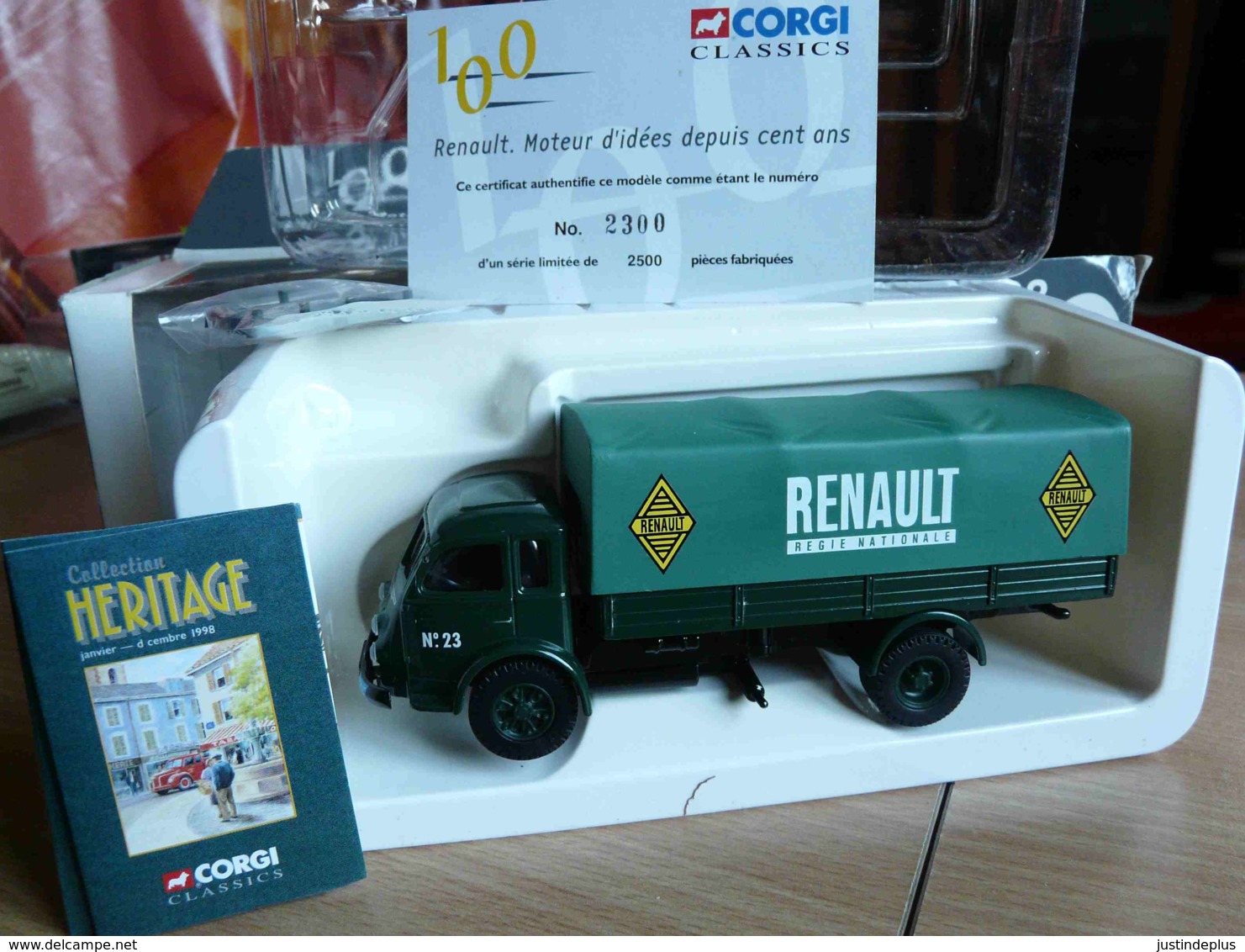 1957 CAMION RENAULT FAINEANT REGIE NATIONALE CORGI HERITAGE MOTEUR D'IDEES DEPUIS CENT ANS 1898 1998 - Trucks, Buses & Construction