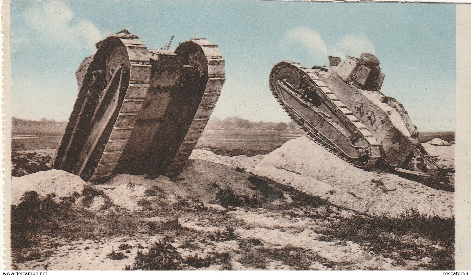 Rare Cpa Tank Renault F17 En Terrain Accidenté - 1914-18