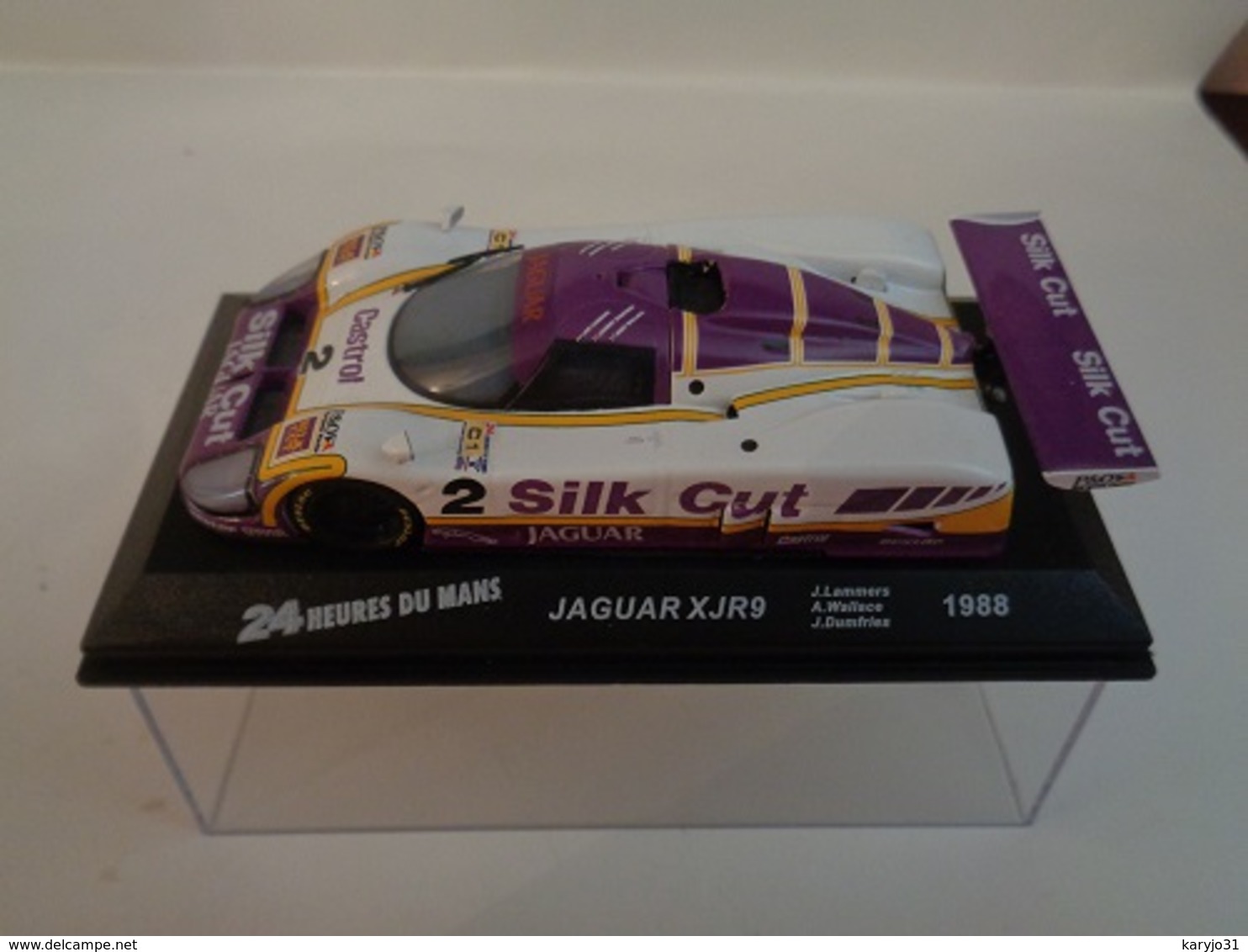 JAGUAR XJR9 . Vainqueur 24 H Du Mans 1988 . # 2  J.Lammers,A.Wallace,J.Dumfries   1/43 -Altaya - Autres & Non Classés