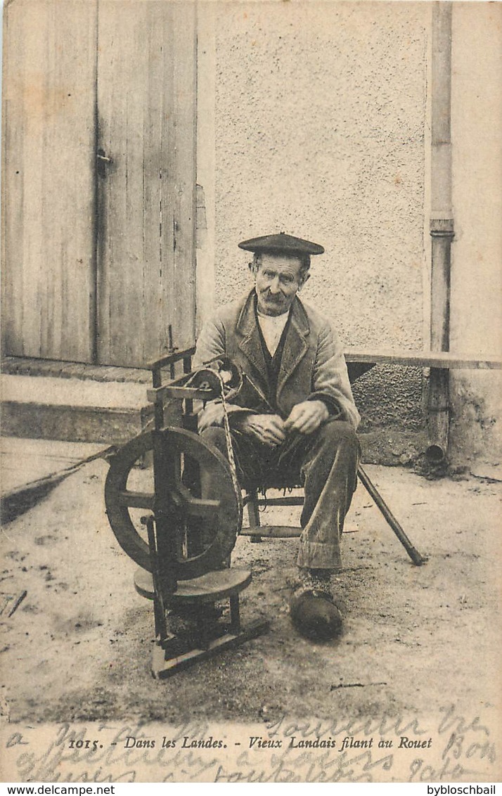 CPA 40 LANDES Dans Les Landes - Vieux Landais Filant Au Rouet - Métiers - Berger - Fermier - Paysan - Béret - Paesani