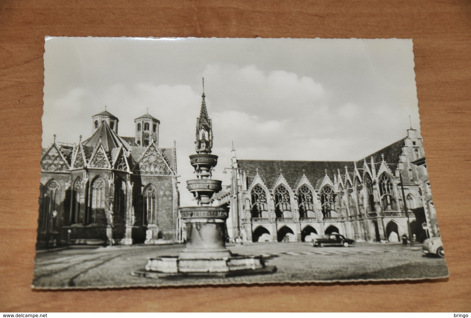 5595- BRAUNSCHWEICH, DER ALTSTADTMARKT / Auto / Car / Coche / Voiture - Braunschweig