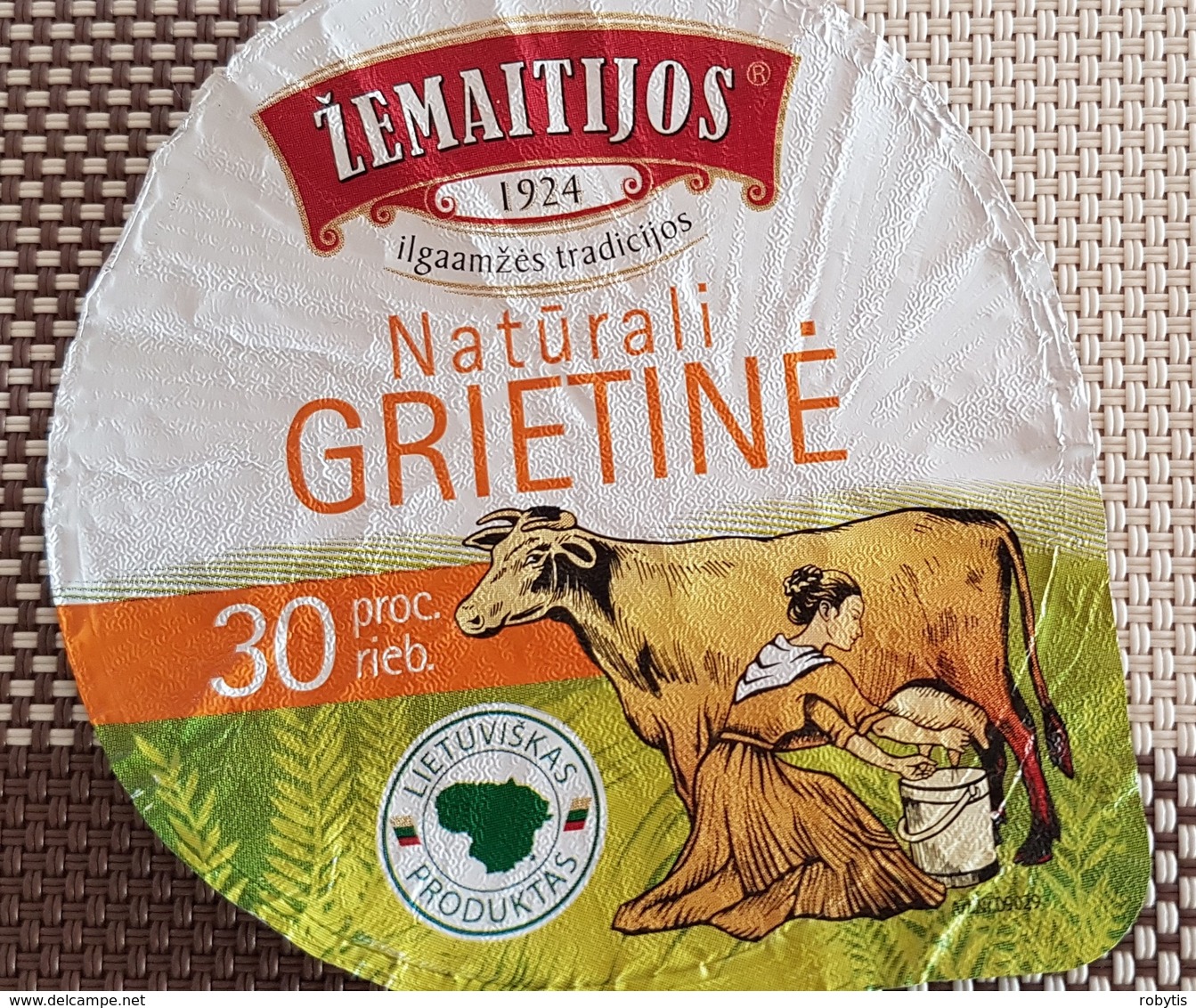 Lithuania Litauen Sour Cream 30%  Cow - Opercules De Lait