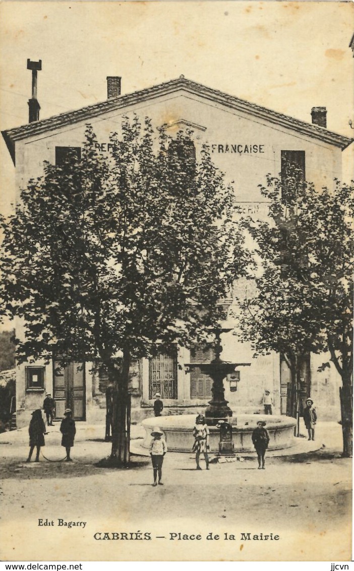 13 - Cabries - Place De La Mairie - Autres & Non Classés