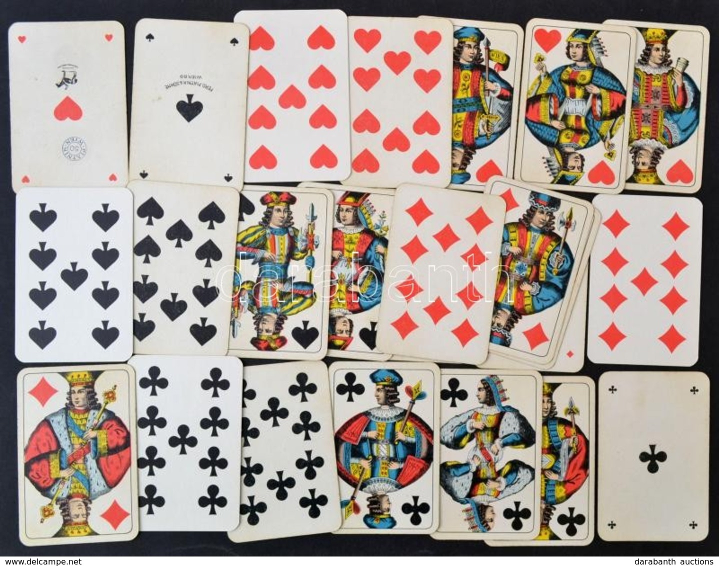 Vegyes Kártya Tétel, 4 Pakli: 3 Piatnik - Egy A Monarchia Idejéből, Hiányos, Korabeli Adóbélyeggel, 24 Lapos Snapsz Adób - Other & Unclassified
