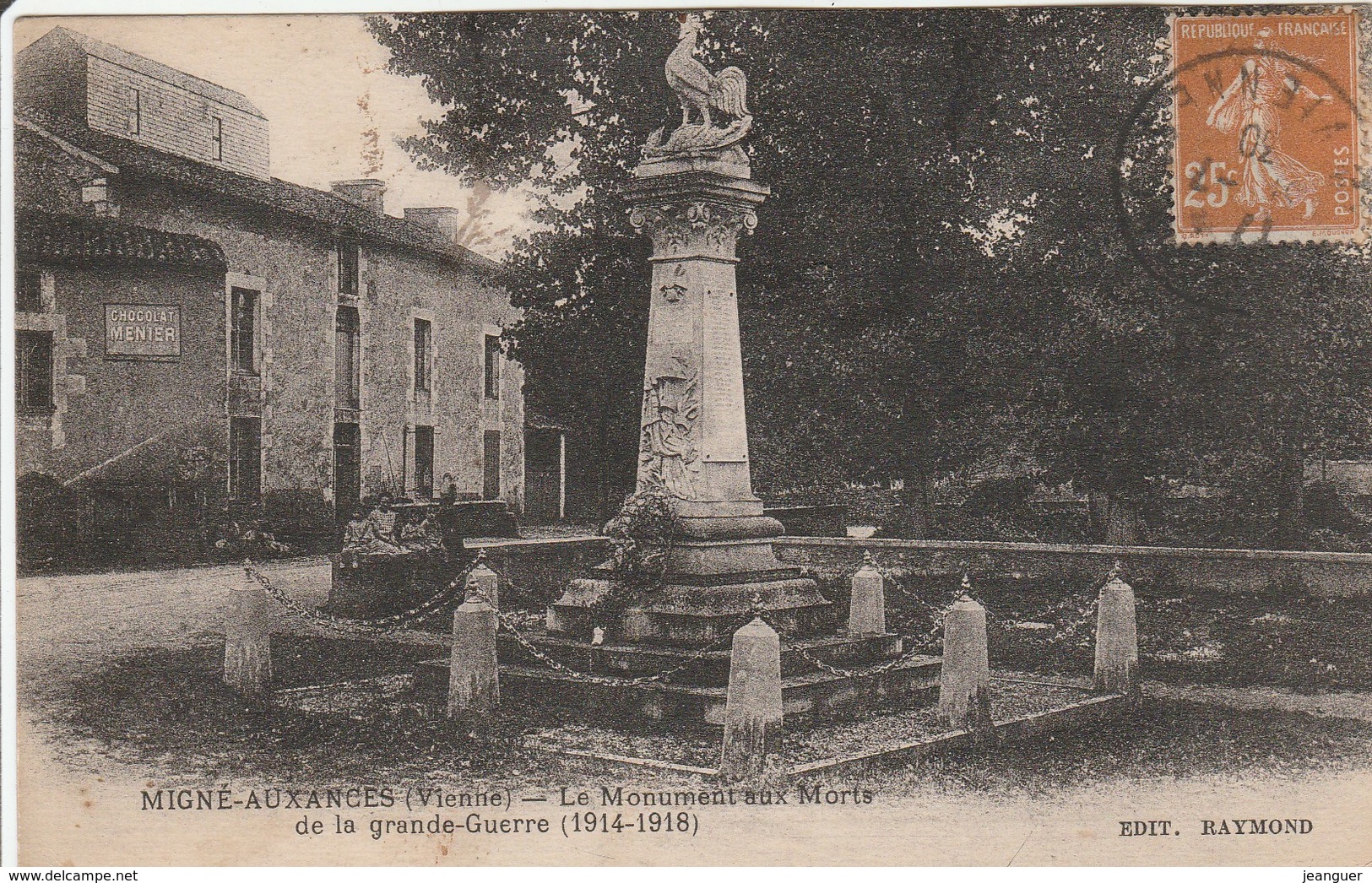 MIGNE AUXANCES  Le Monument Aux Morts - Autres & Non Classés