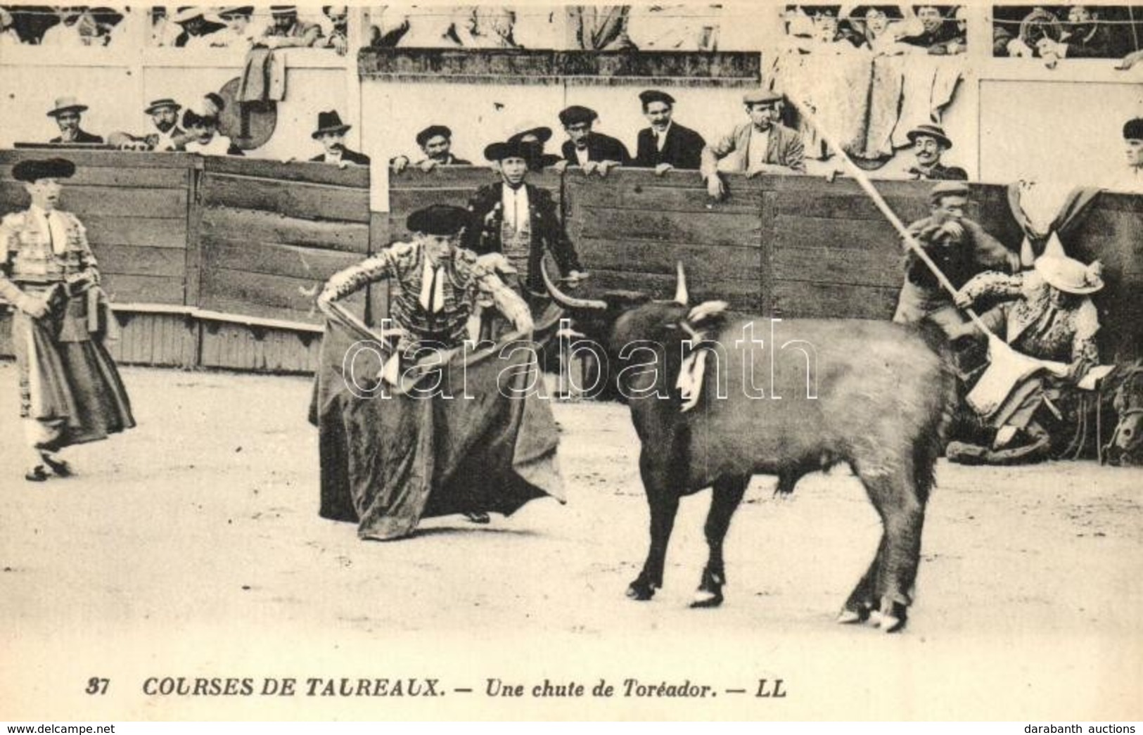 ** 8 Db RÉGI Bikaviadal Motívumlap / 8 Pre-1945 Bullfight Motive Postcards - Non Classificati