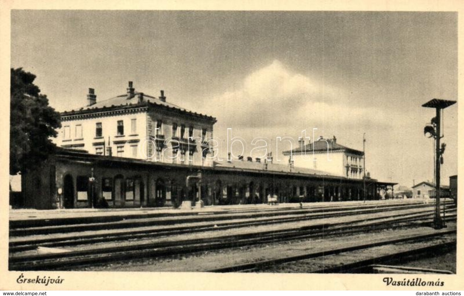 ** T2 Érsekújvár, Nové Zámky; Vasútállomás / Bahnhof / Railway Station - Non Classificati