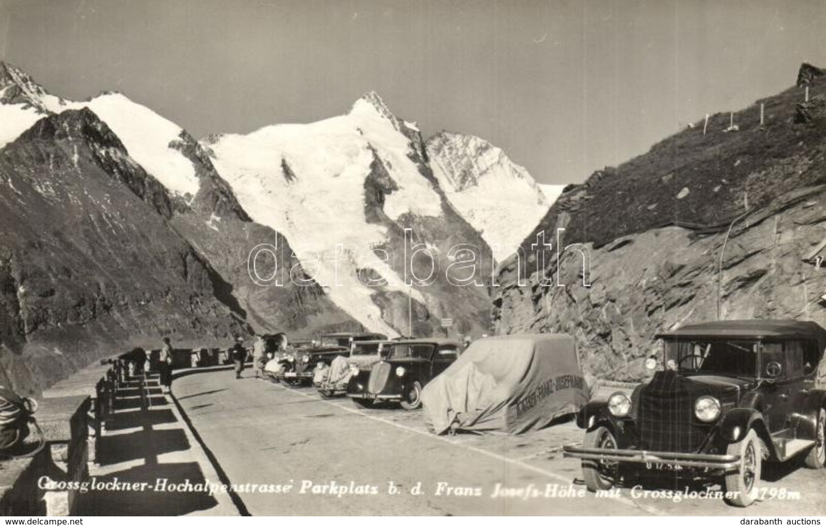 ** T1 Grossglockner-Hochalpenstrasse, Parkplatz B. D. Franz Josefs-Höhe / High Alpine Road, Parking Lot With Automobiles - Non Classés