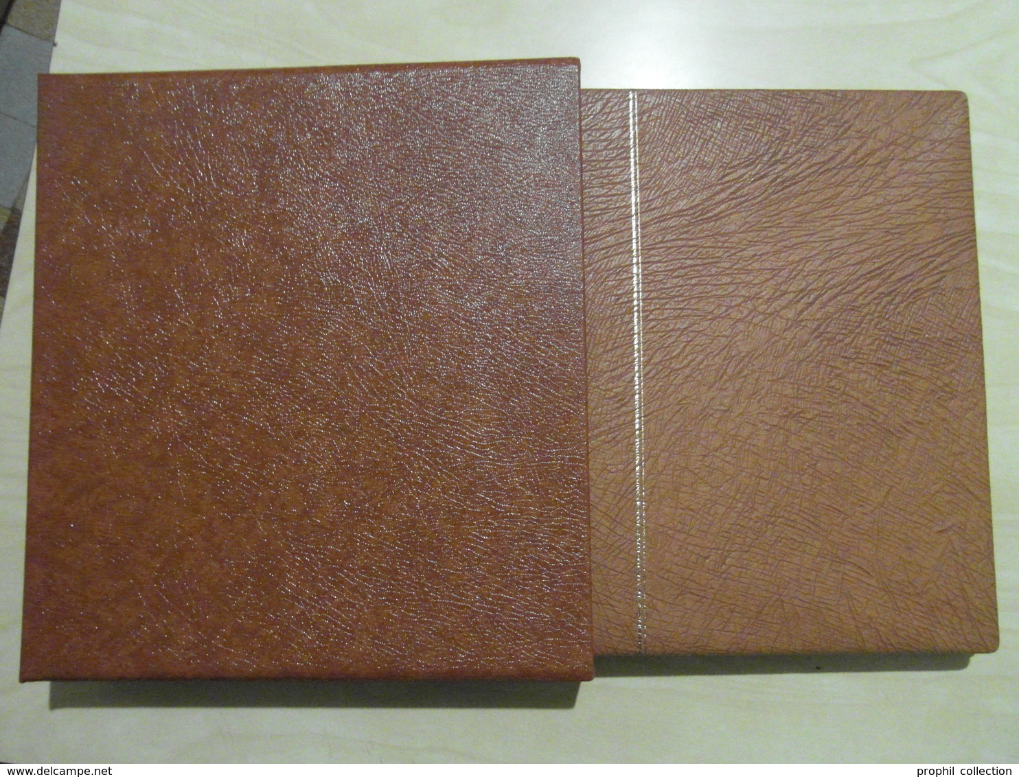 RELIURE SAFE Avec SON ETUI De Protection + FEUILLES FRANCE 1986-1991 / TRES BON ÉTAT - COULEUR MARRON / TABAC ? - Binders Only