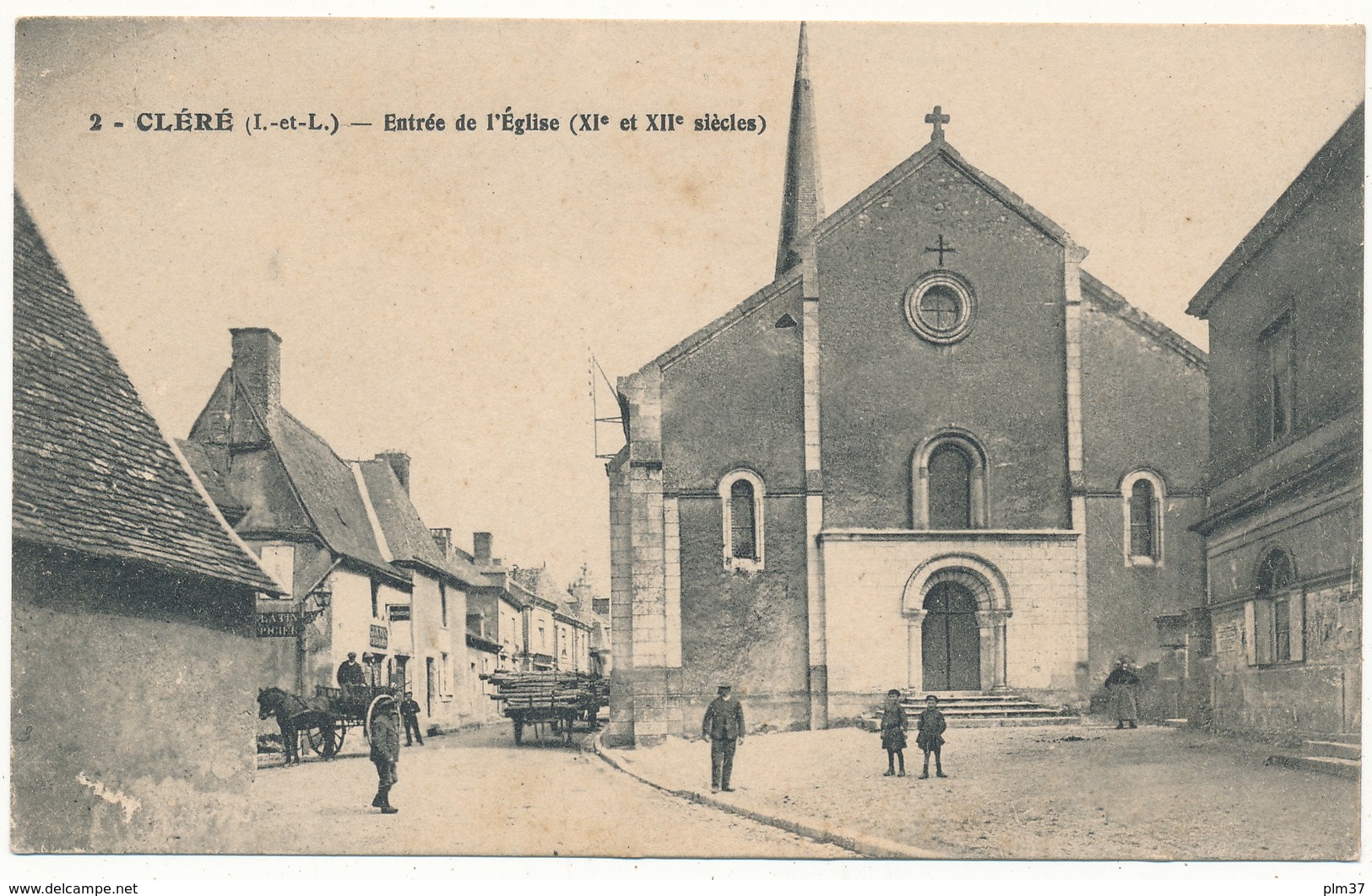 CLERE LES PINS - Entrée De L'Eglise - Cléré-les-Pins