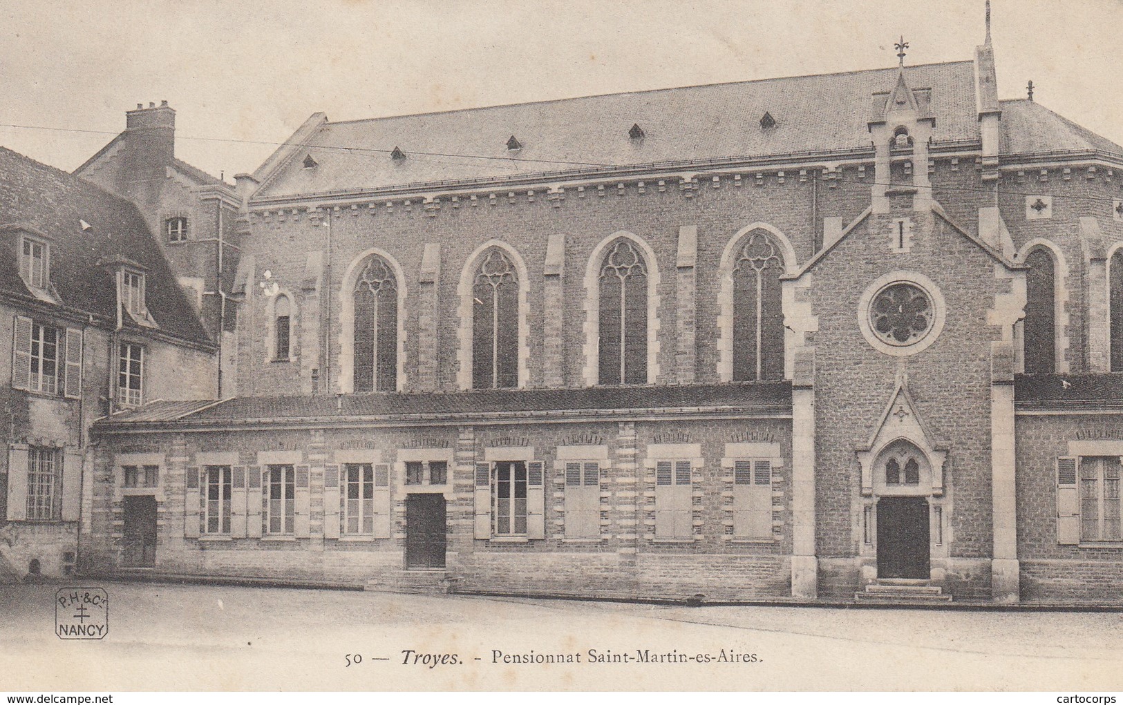 10 - Troyes - Pensionnat St-Martin-es-Aires - Troyes