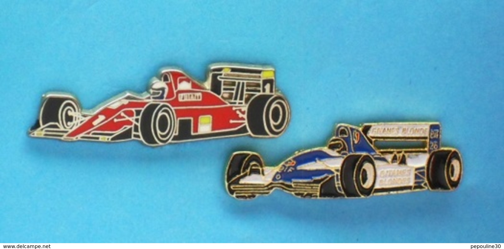 2 PIN'S //   ** F1 FERRARI F1-90  MARLBORO ** . (Locomobile) ** F1 LIGIER JS37  RENAULT  GITANES BLONDES ** . (Winner) - F1