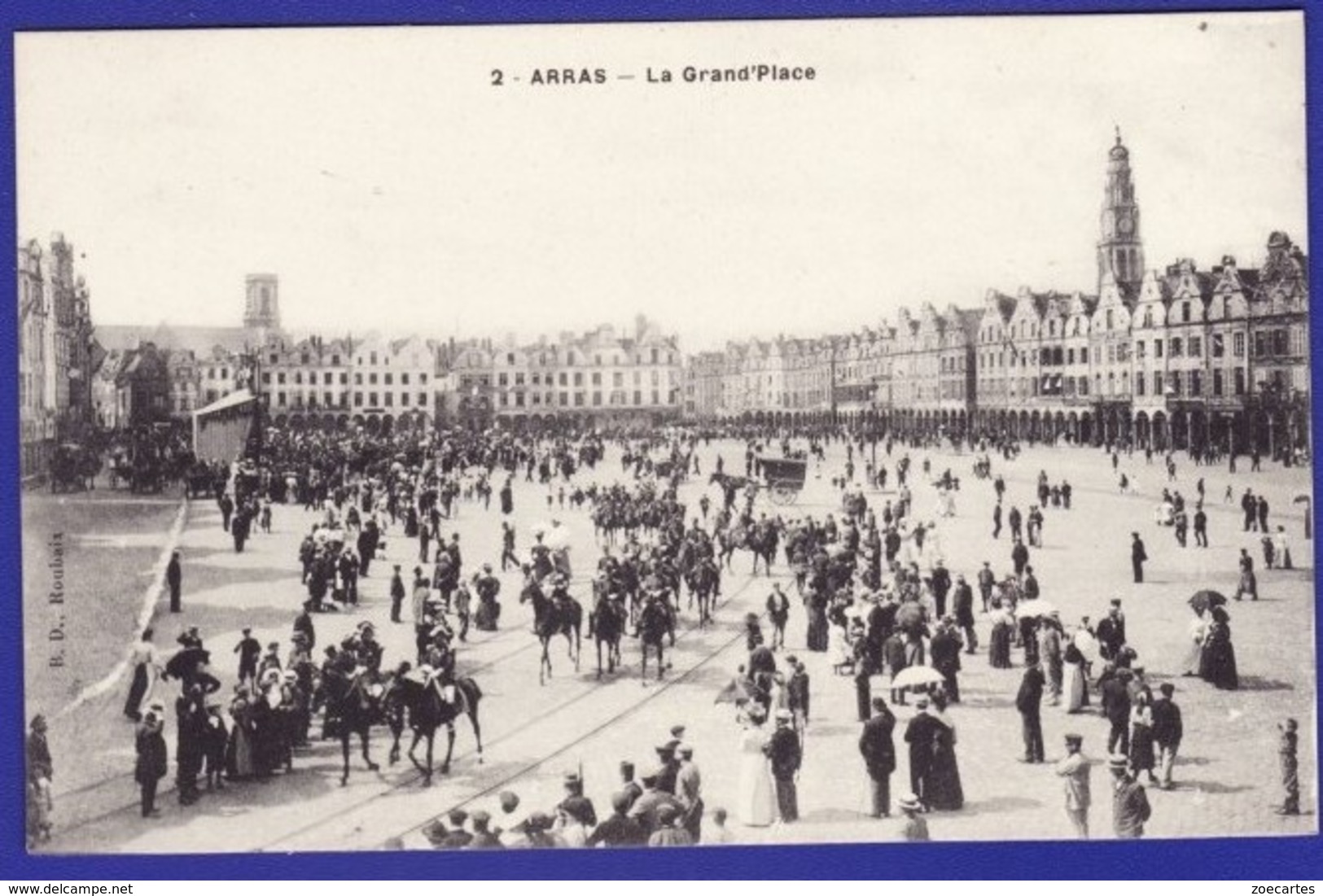 ARRAS Place Et Militaires A Cheval (état Trés Très Bon) --1540) - Arras