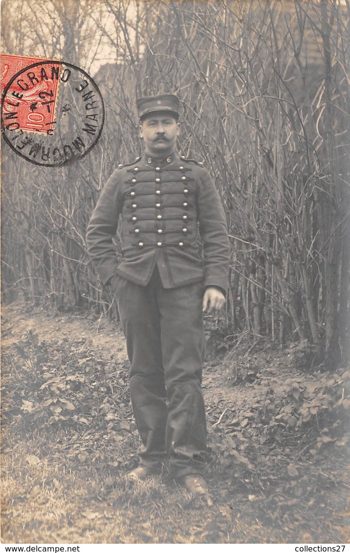 51-MOURMELON-LE-GRAND-CARTE-PHOTO- MILITAIRE- A CONTROLER - Mourmelon Le Grand