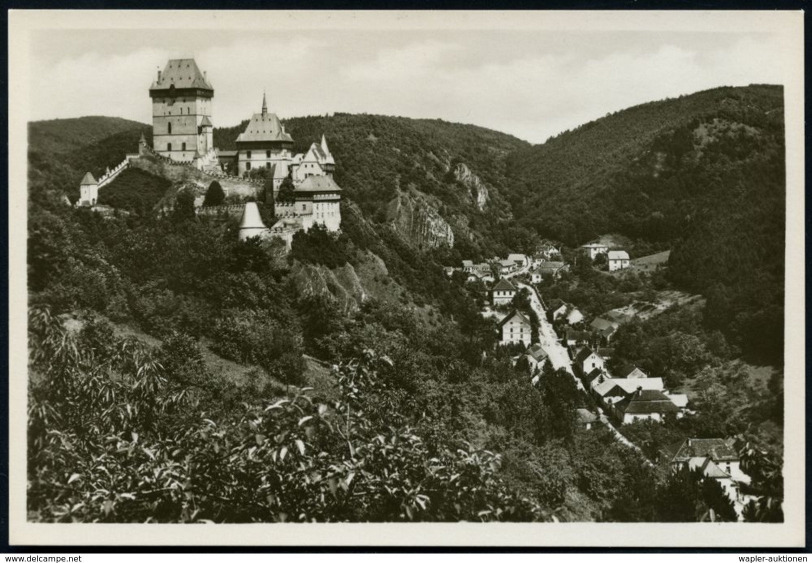 TSCHECHOSLOWAKEI 1952 1,50 Kc. BiP Gottwald, Braun: Karlstejn = Burg Karlstein, Gegr. Von Kaiser Karl IV. (Weinberge!) I - Châteaux