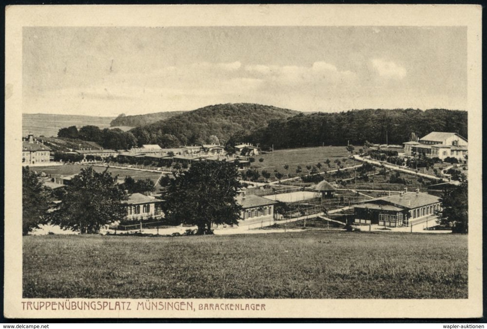 MÜNSINGEN (WÜRTT.) ÜBUNGSPLATZ 1915 (7.3.) 1K = Hauspostamt Truppenübungsplatz Auf S/w.-Foto-Ak.: .. BARACKENLAGER * HS: - Guerre Mondiale (Première)