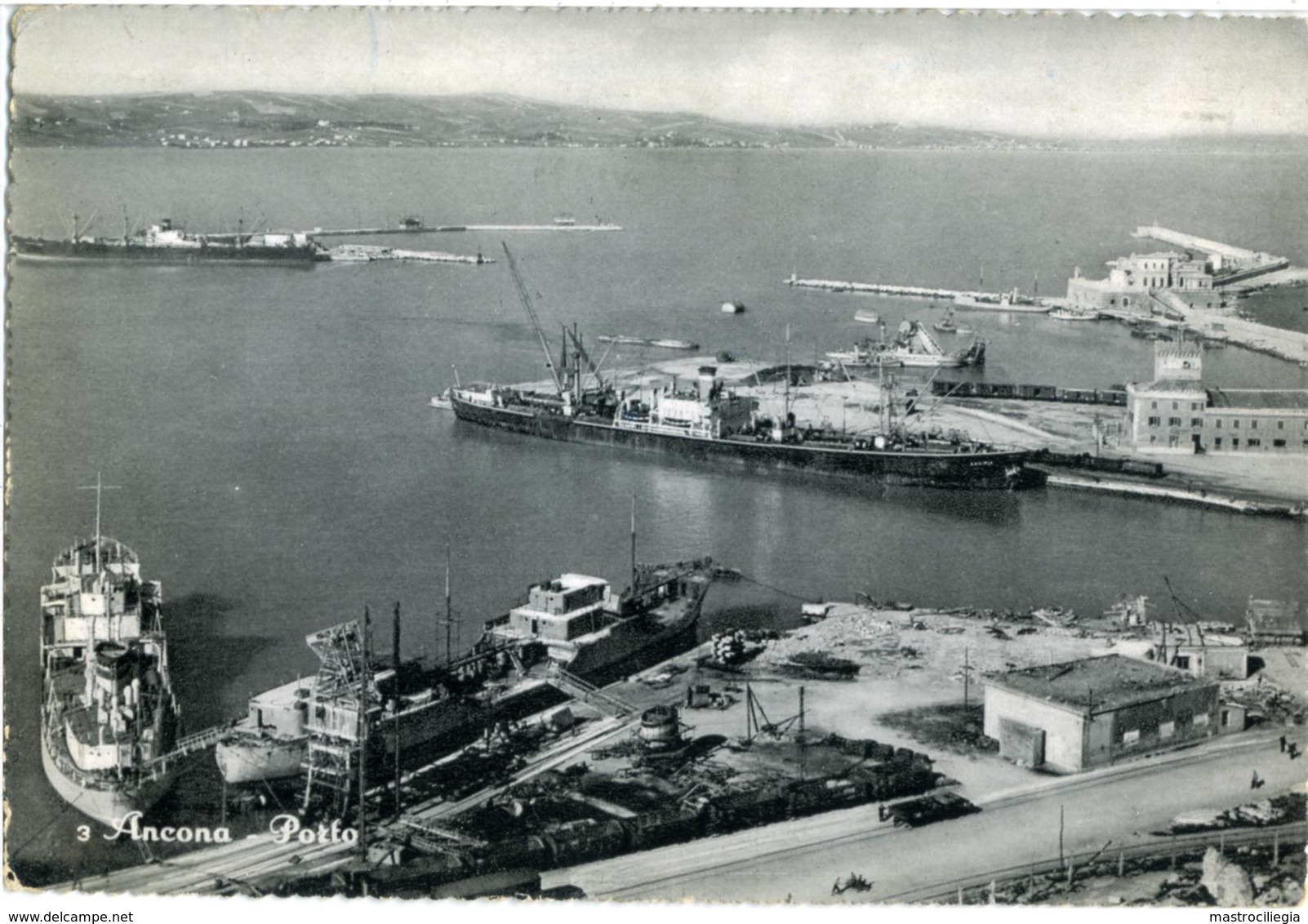 ANCONA  Il Porto Con Piroscafi E Treno Merci Annullo A Targhetta Jolly Hotels  Harbour - Ancona