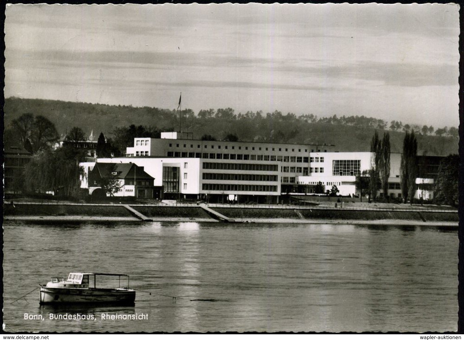 (22c) BONN BUNDESHAUS/ A 1951 (24.8.) 2K-Steg = Hauspostamt Bundestag Auf Inl.-P 10 Pf. Holstentor + S/w.-Foto-Ak.: Bund - Autres & Non Classés