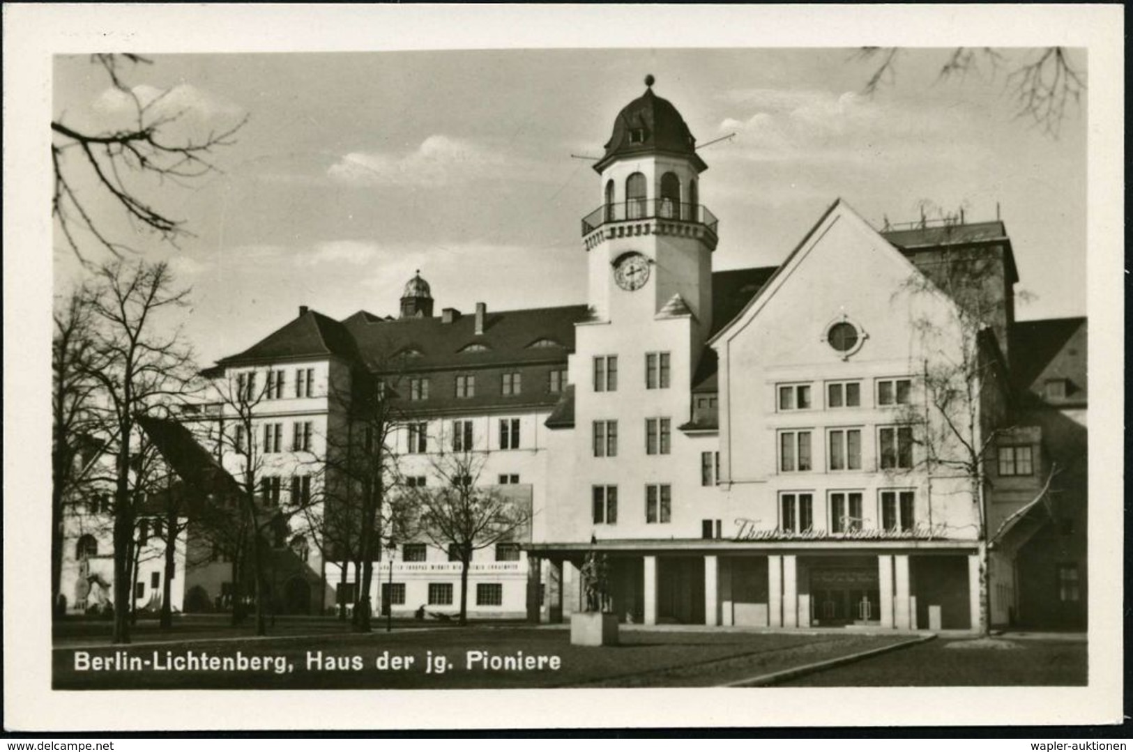 BERLIN-LICHTENBERG 1/ BRIEFMARKENBÖRSE/ Zentralhaus Der Jungen Pioniere 1957 (22.11.) SSt (stilis.Haus Der Pioniere) Mot - Autres & Non Classés