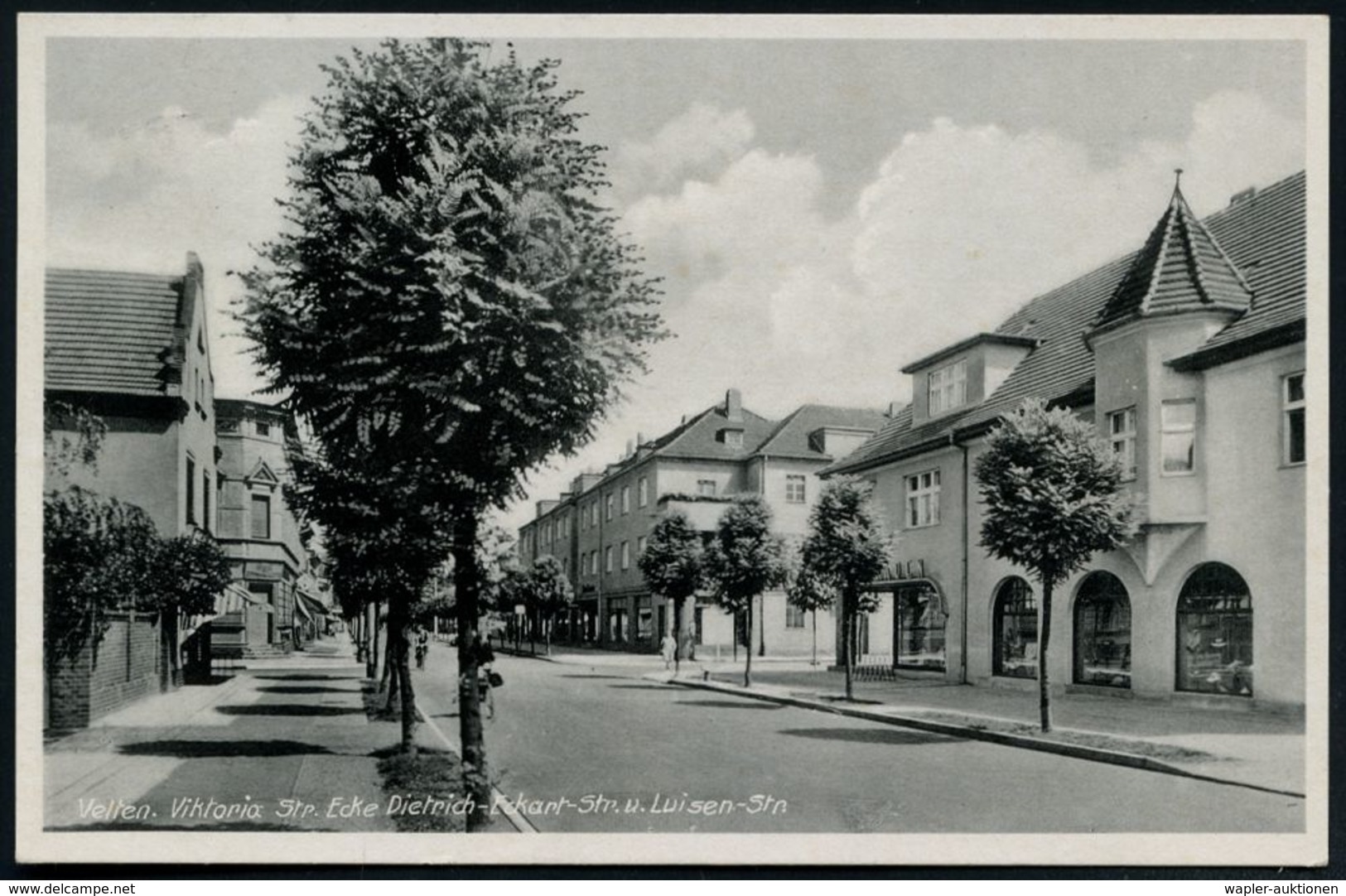 VELTEN (MARK)/ Heimat/ Des/ Kachelofens 1941 (21.5.) HWSt Klar Auf S/w.-Foto-Ak.: Velten, Viktoriastr., Bedarf (Bo.2) -  - Porcelaine