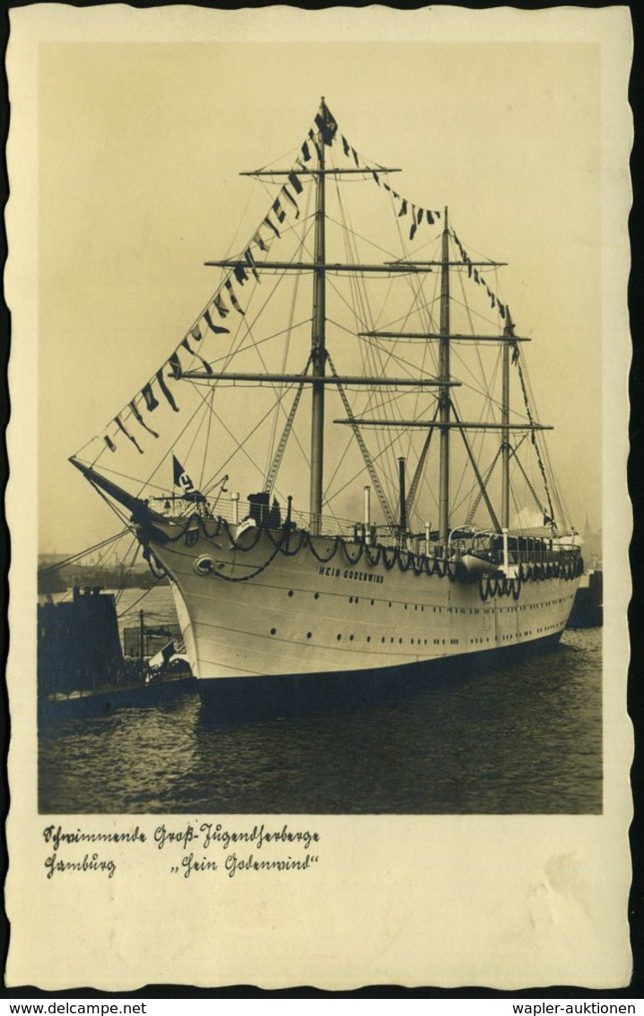 Hamburg 1935 (20.4.) S/w.-Foto-Ak.: Schwimmende Groß-Jugendherberge "Hein Godenwind" (mit Hakenkreuz-Flagge U. Wimpeln)  - Altri & Non Classificati