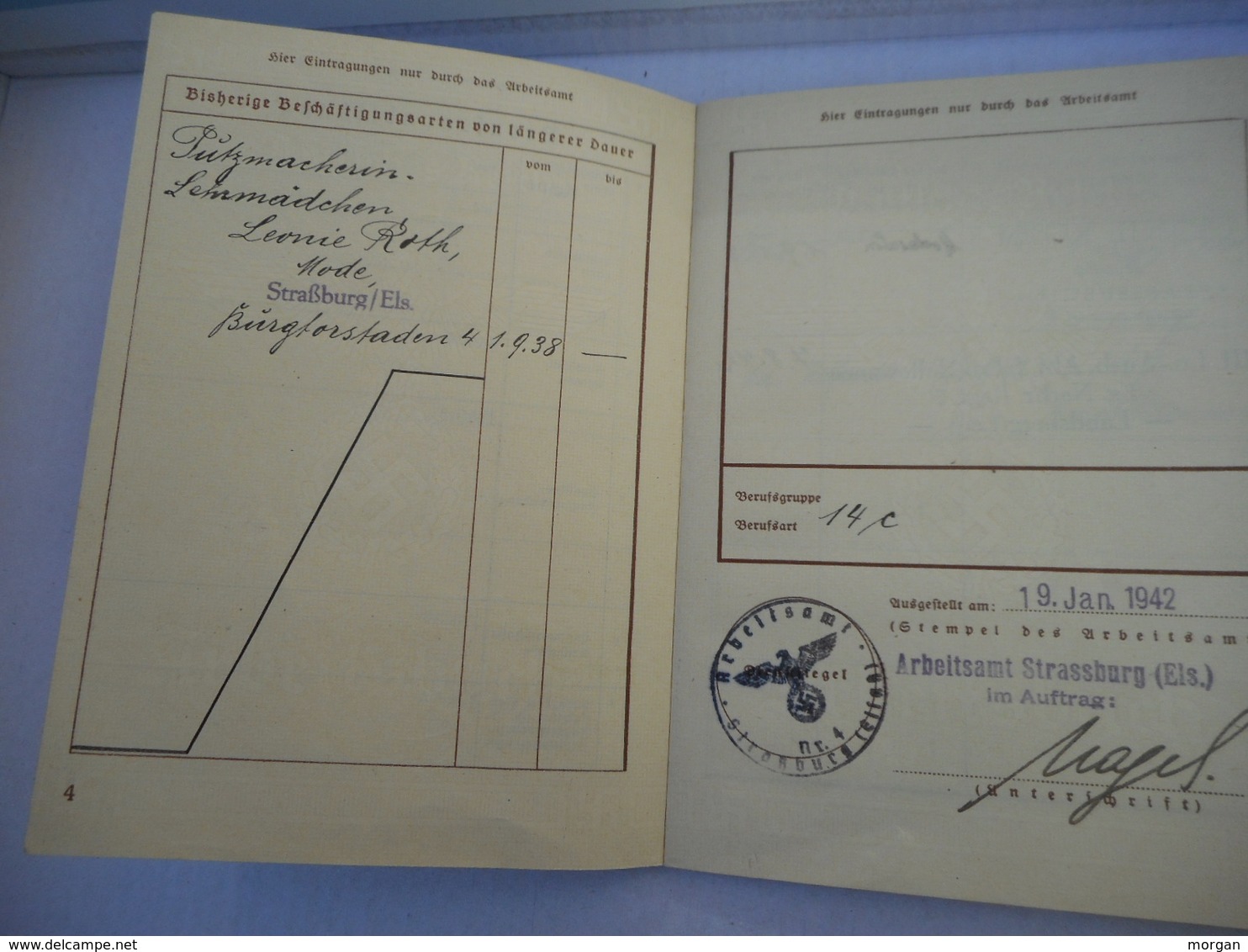 MILITARIA WW2 ALLEMAGNE, LOT DE PAPIERS ET LIVRETS, TRAVAIL, CIRCULATION, IDENTITES