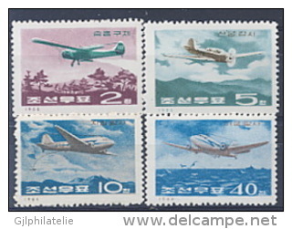 COREE NORD 0701/04 Avions - Corée Du Nord