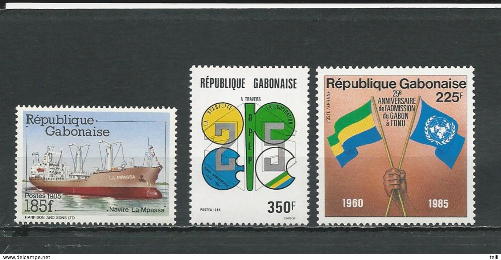 GABON  Scott 588, 593, C270 Yvert 590, 593, PA267 ** (2) Cote 8,6  $ 1985 - Gabón (1960-...)