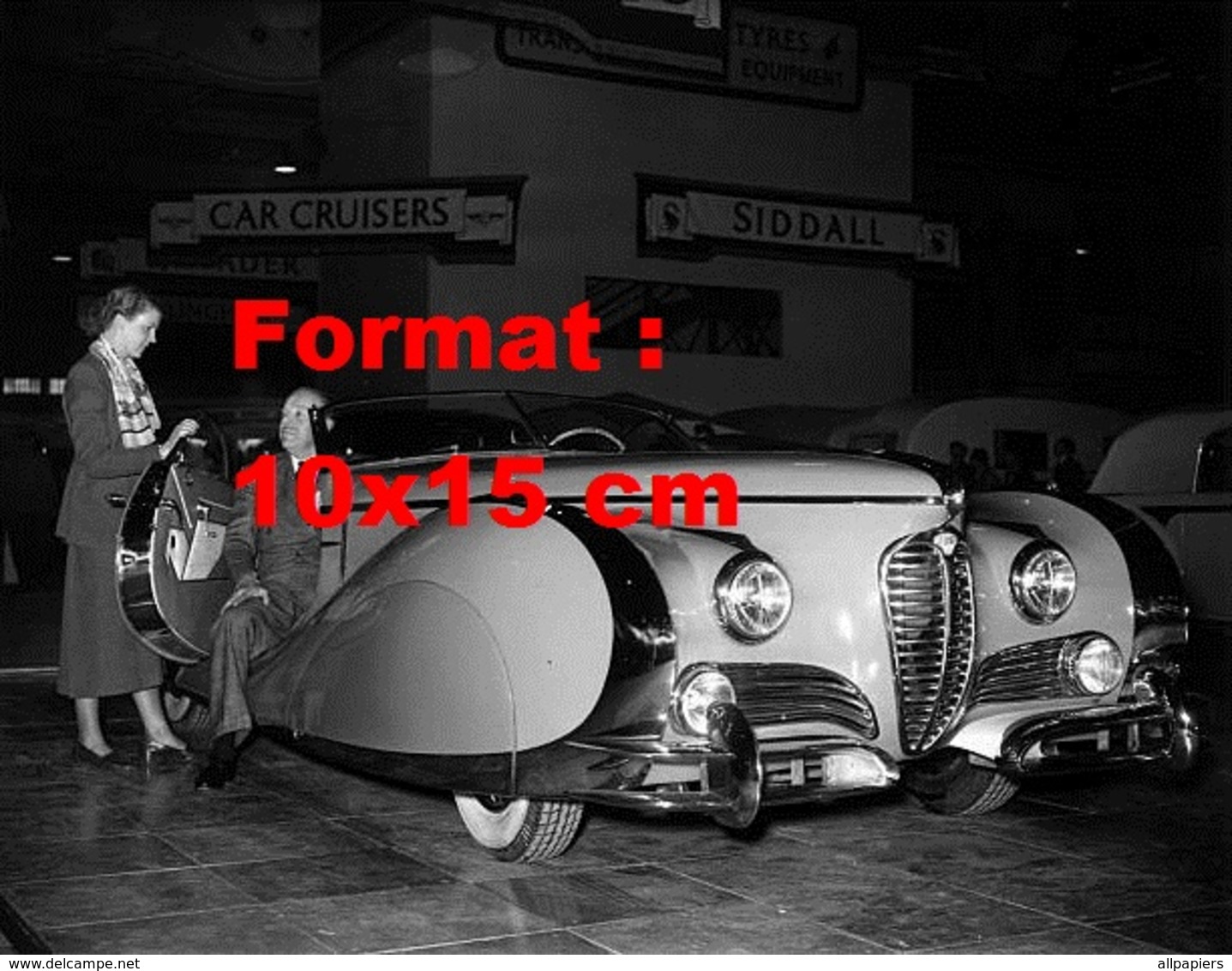 Reproduction D'une Photographie Ancienne D'une Delage Au Salon Automobile De Londres En 1950 - Altri & Non Classificati