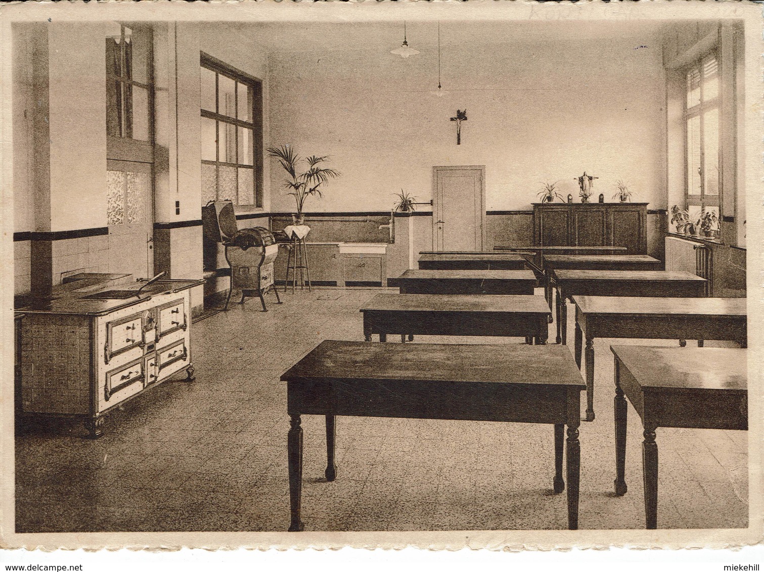 KORTEMARK- STRIJKZAAL-BUANDERIE-REPASSAGE-LESSIVE-TEXTILE-KOSTSCHOOL H.MARGARETA-MARIA - Kortemark