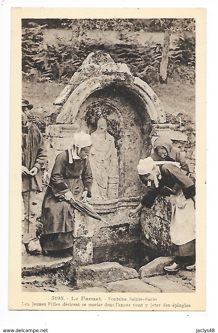 LE FAOUET  (cpa 56)  Fontaine Sainte-Barbe   -  L  1 - Faouët