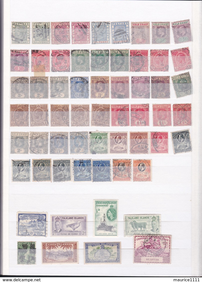 32 pages de timbres anciens des colonies Anglaises - old stamps of the English Colonies.